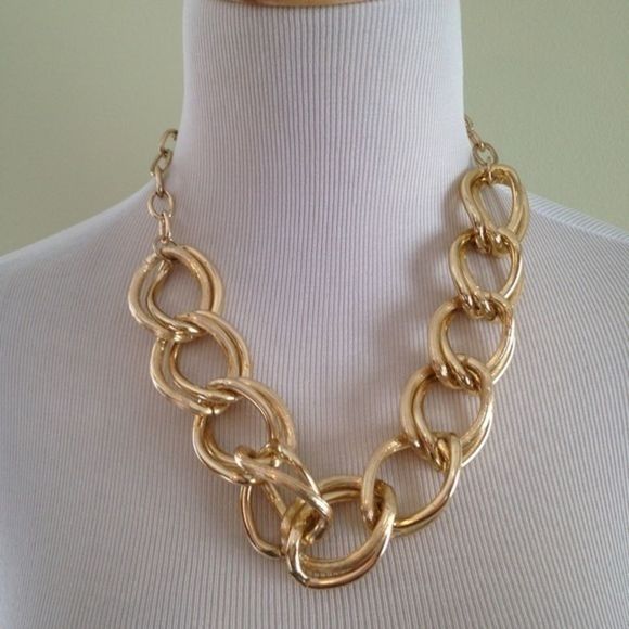 3 statement necklaces gold tone lot - Picture 5 of 6